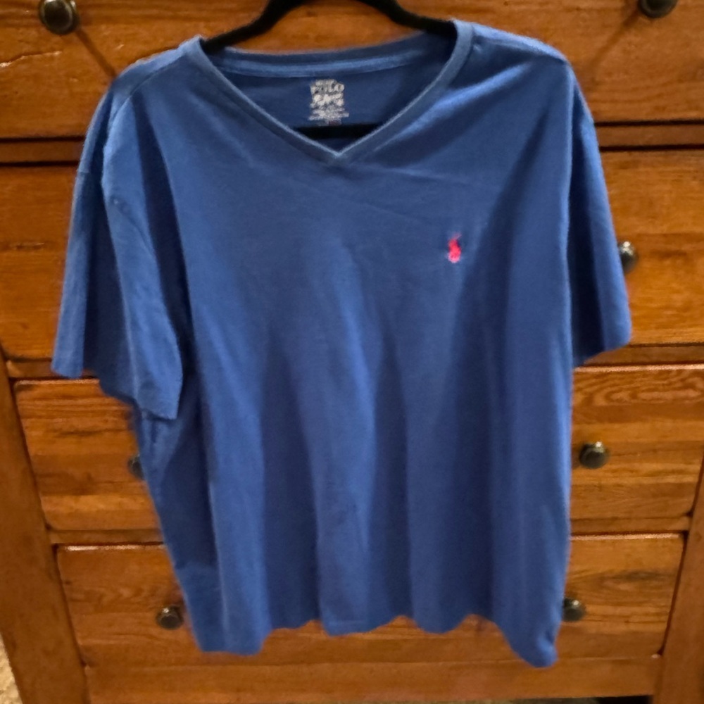 Men’s XL Polo by Ralph Lauren V Neck Tee